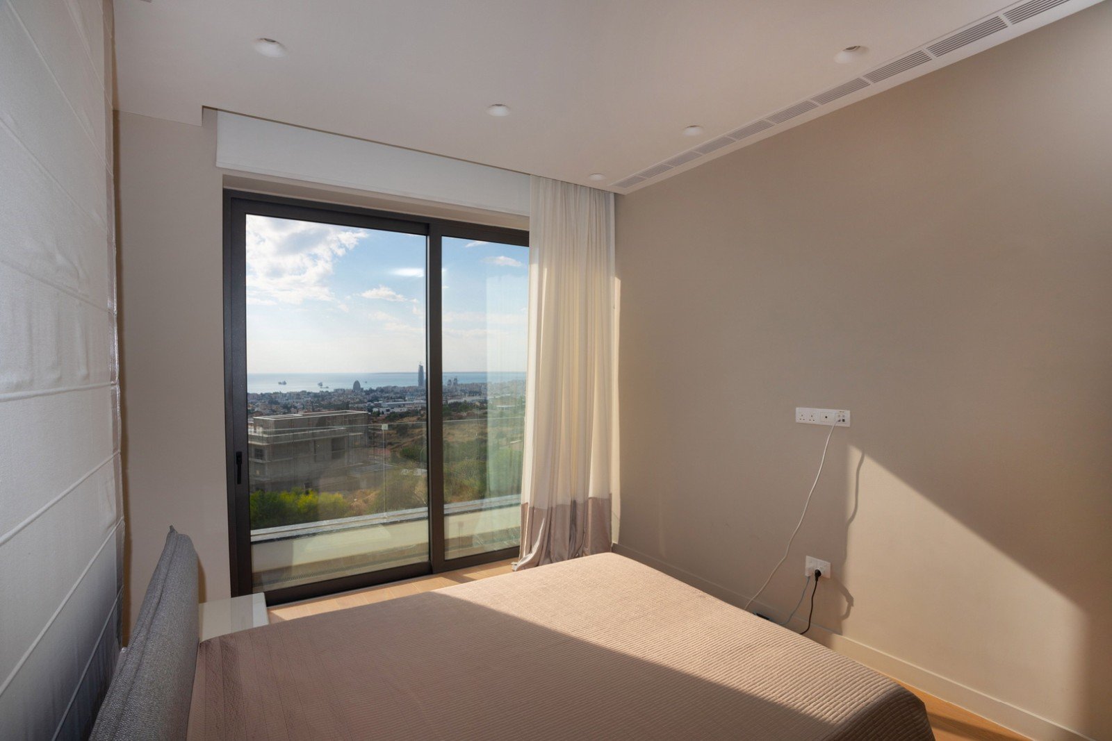 Moderne Villa mit Meerblick in Limassol