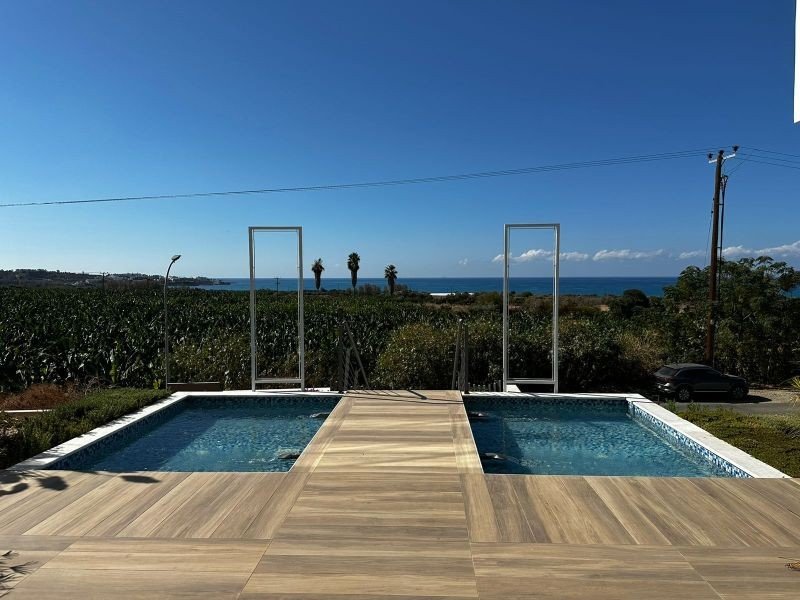 Exclusive villa with sea views in Paphos