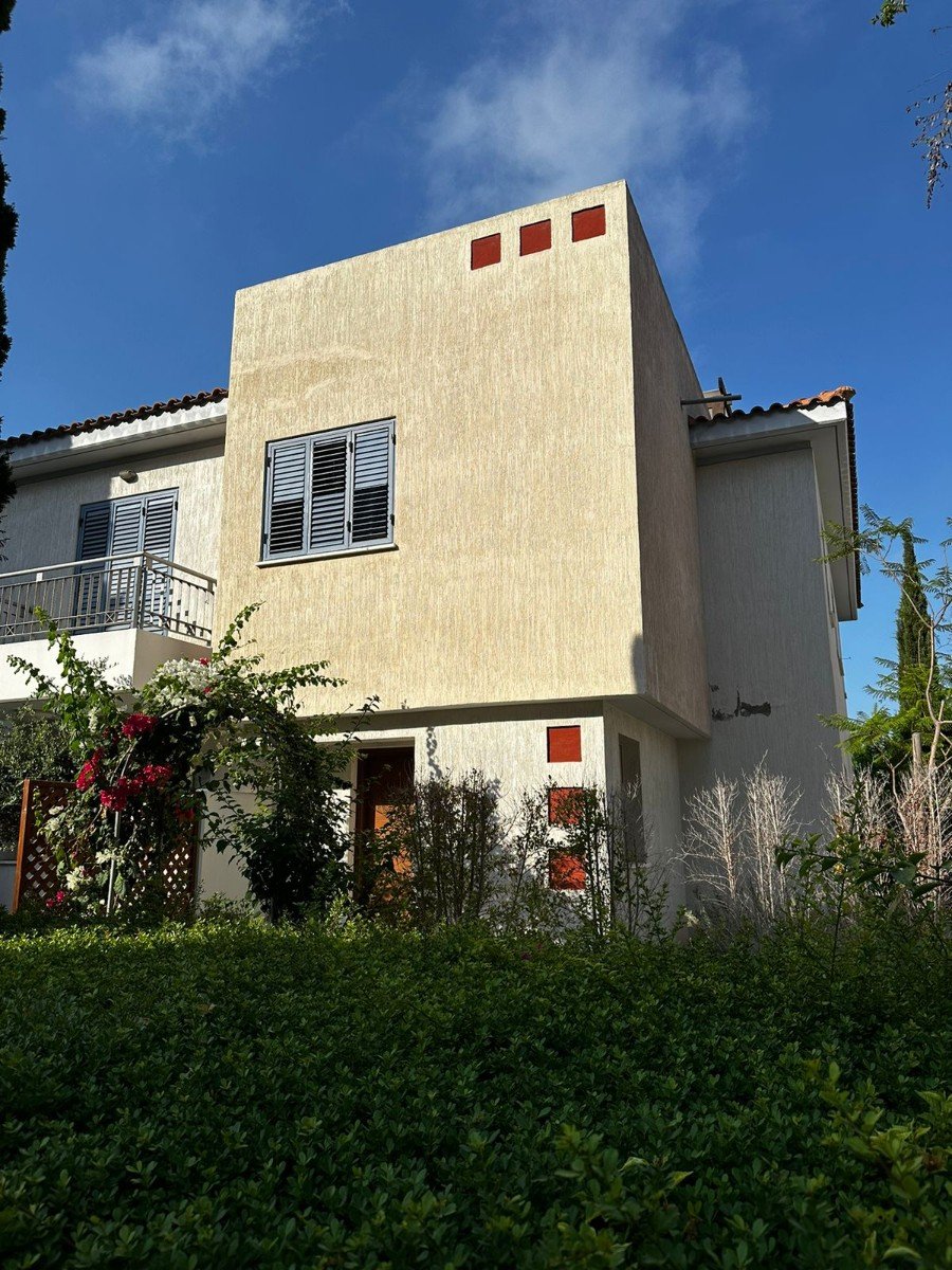 Townhouse in  Elysia Park in Paphos