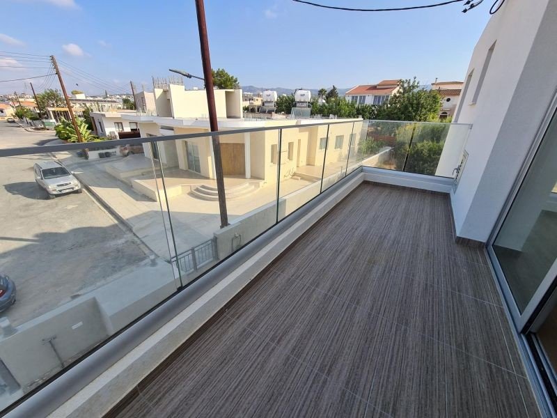 Modernes Haus in der Nähe der International School of Paphos