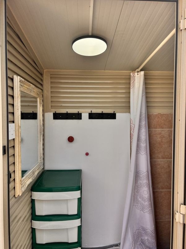 Renovierter Bungalow auf großem Grundstück in Paphos