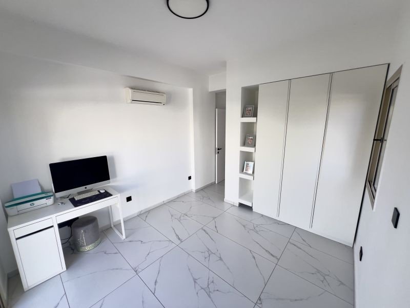 Renovierter Bungalow auf großem Grundstück in Paphos