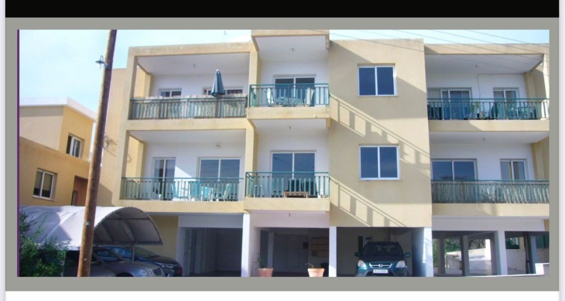 Complex with pool in Paphos