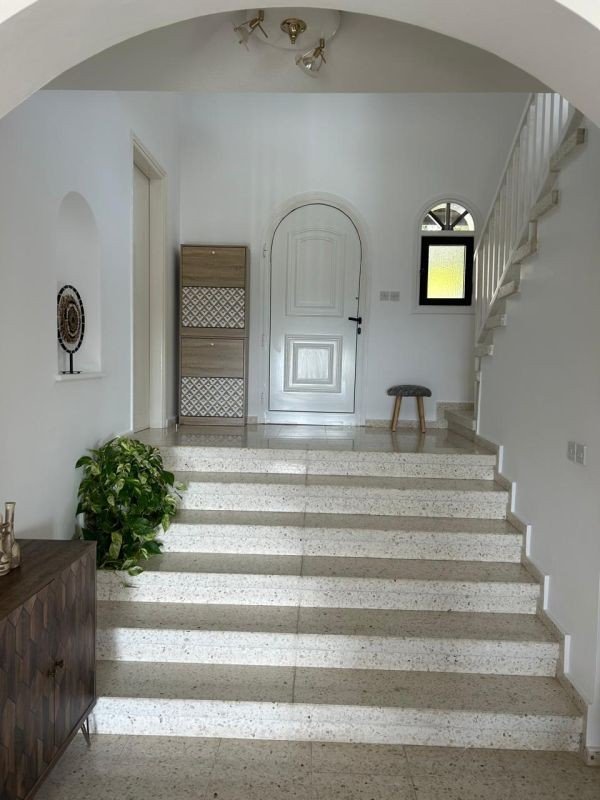 Villa with sea/sunset views in Paphos