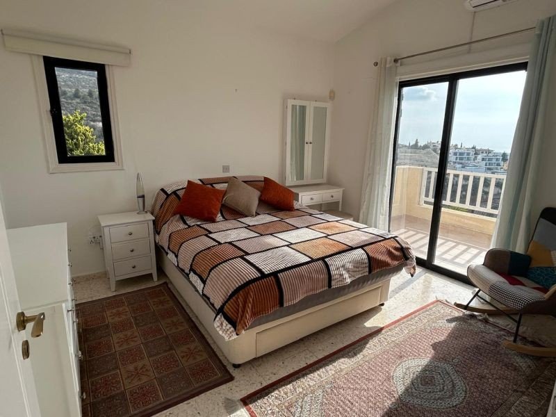Villa with sea/sunset views in Paphos