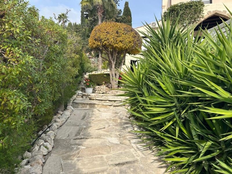 Villa with sea/sunset views in Paphos