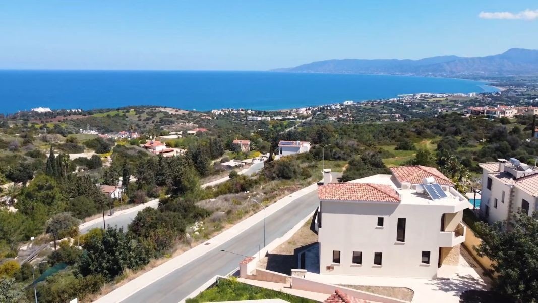 Seaview villa in countryside in Polis