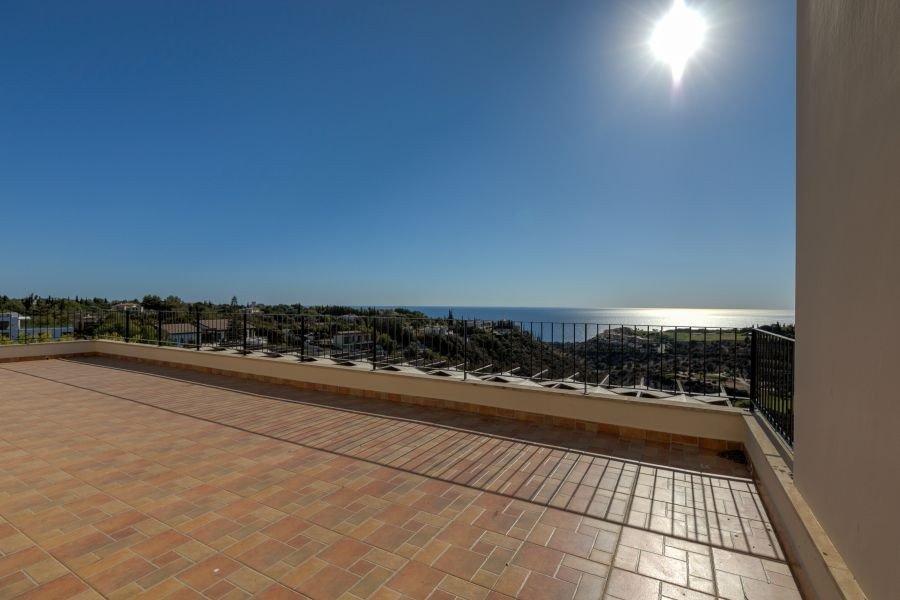 Golfvilla in erster Meereslinie mit Meerblick in Paphos