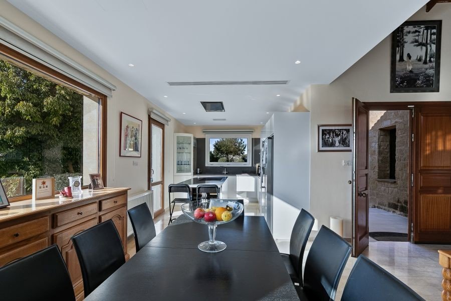 Frontline Golf Villa in Paphos
