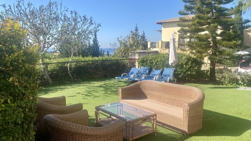 Garden Golf apartment in Paphos
