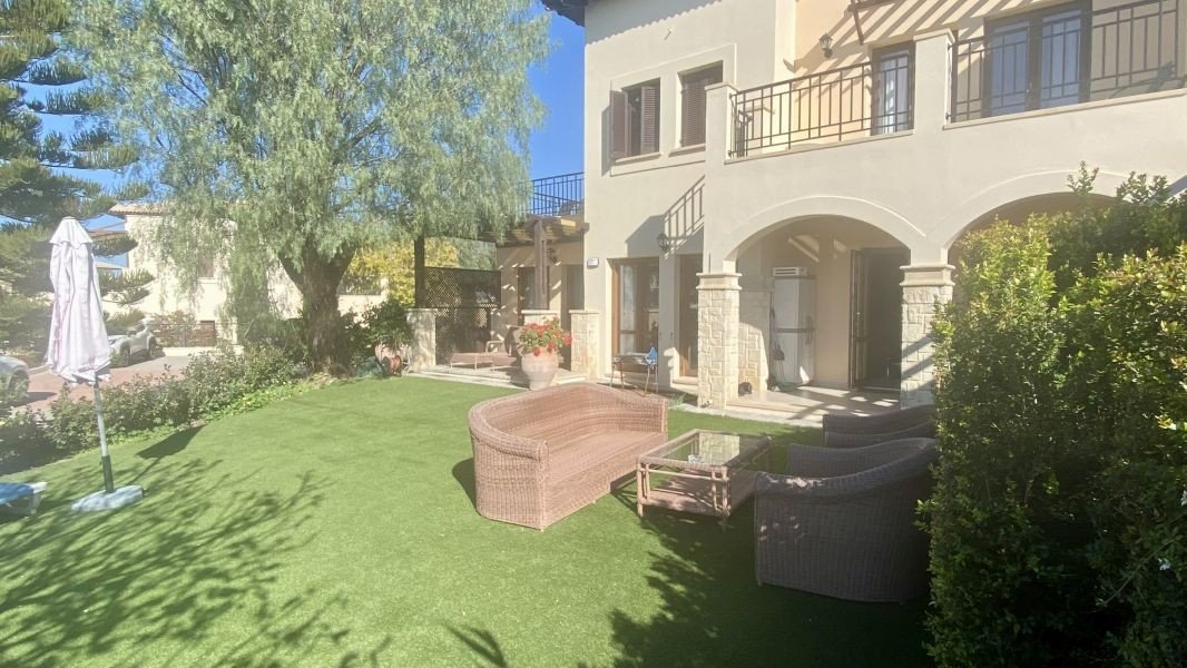 Garden Golf apartment in Paphos