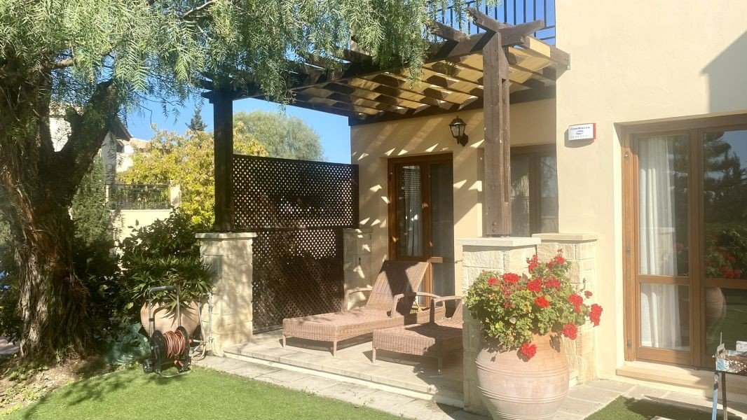 Garden Golf apartment in Paphos
