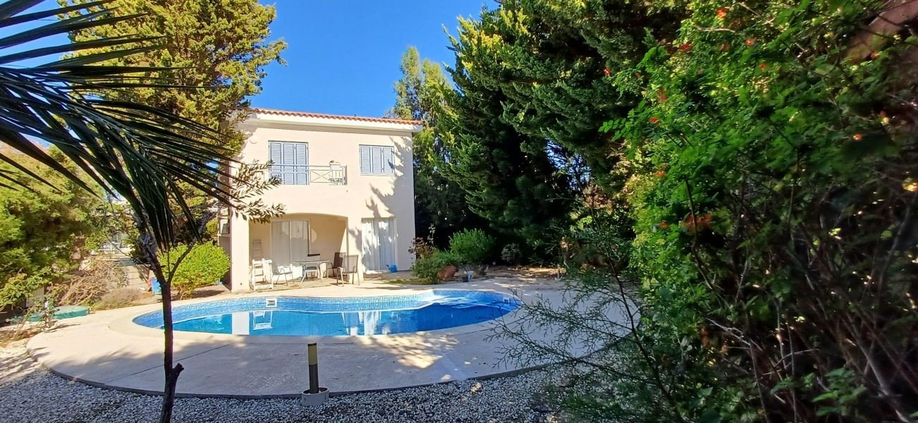 Private villa by sea in Paphos