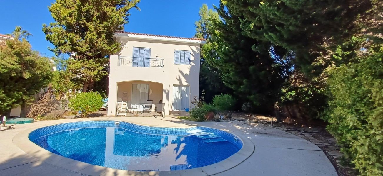 Private villa by sea in Paphos