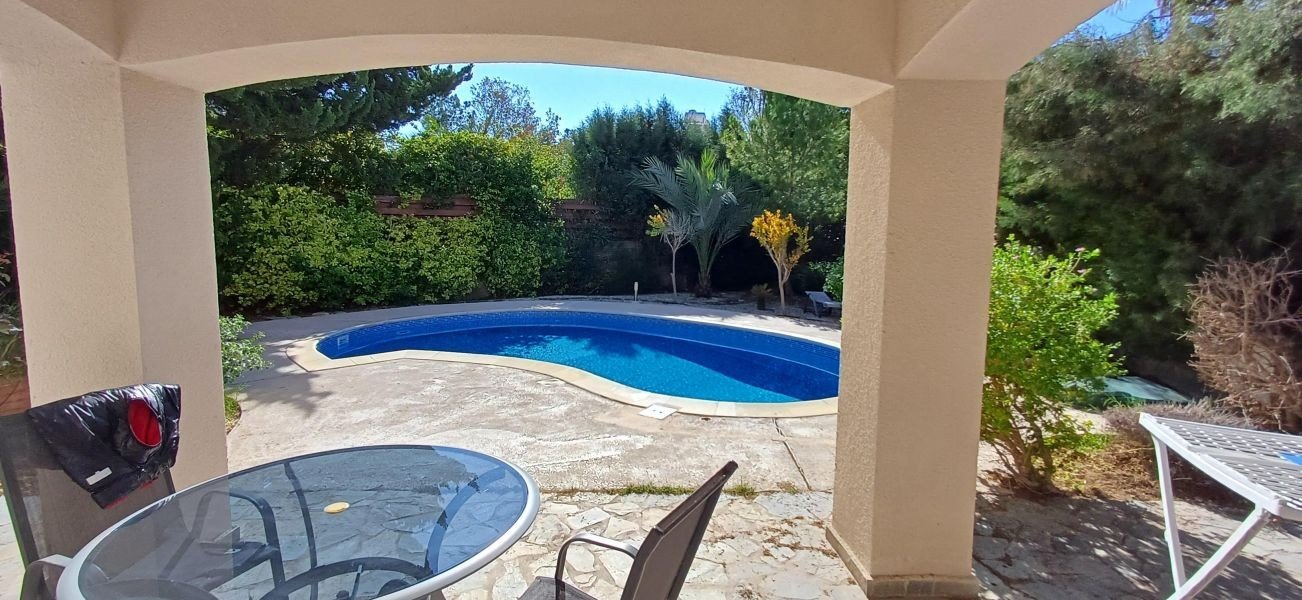 Private villa by sea in Paphos