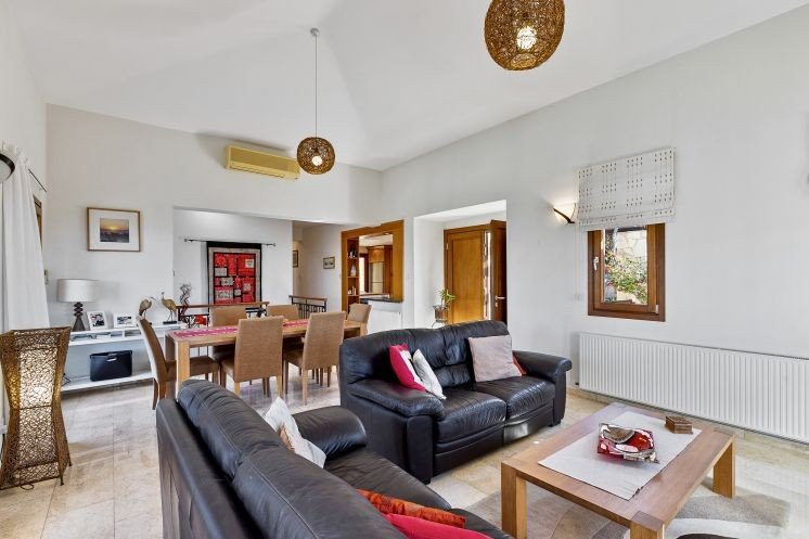 Golfvilla mit Meerblick in Paphos