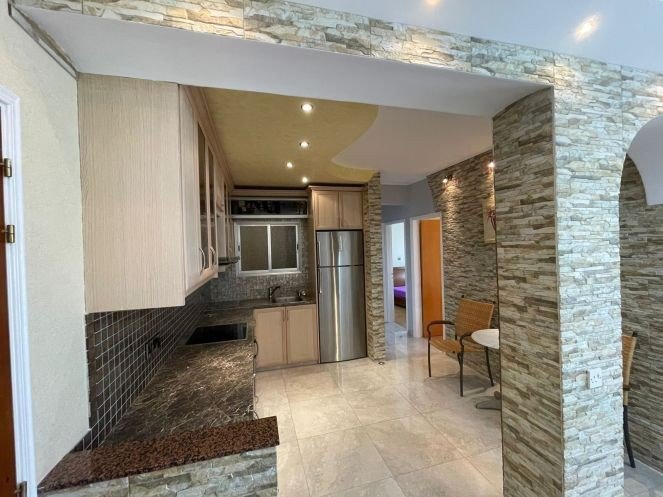 Renovated Kings Mall Apartment