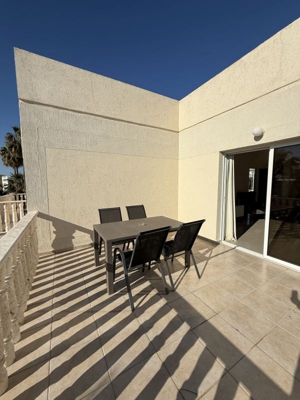 Apartment 300 m from beach in Paphos