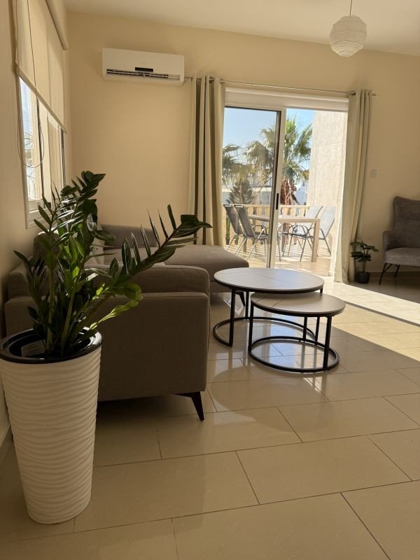Apartment 300 m from beach in Paphos