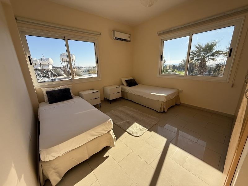 Apartment 300 m from beach in Paphos