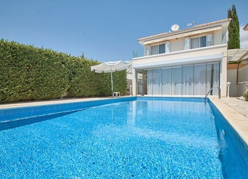 Villa mit Meerblick, 150 m vom Meer entfernt