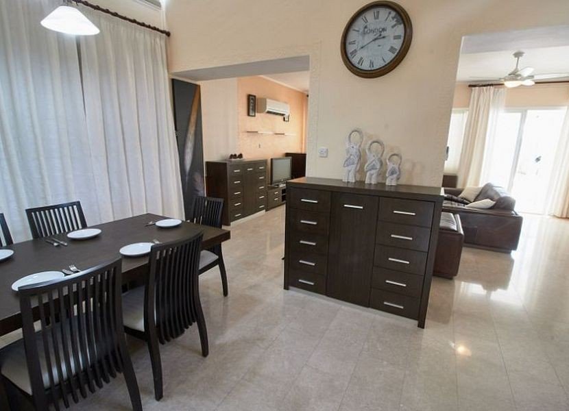 Villa mit Meerblick, 150 m vom Meer entfernt