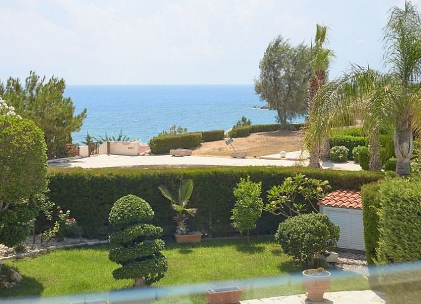 Villa mit Meerblick, 150 m vom Meer entfernt