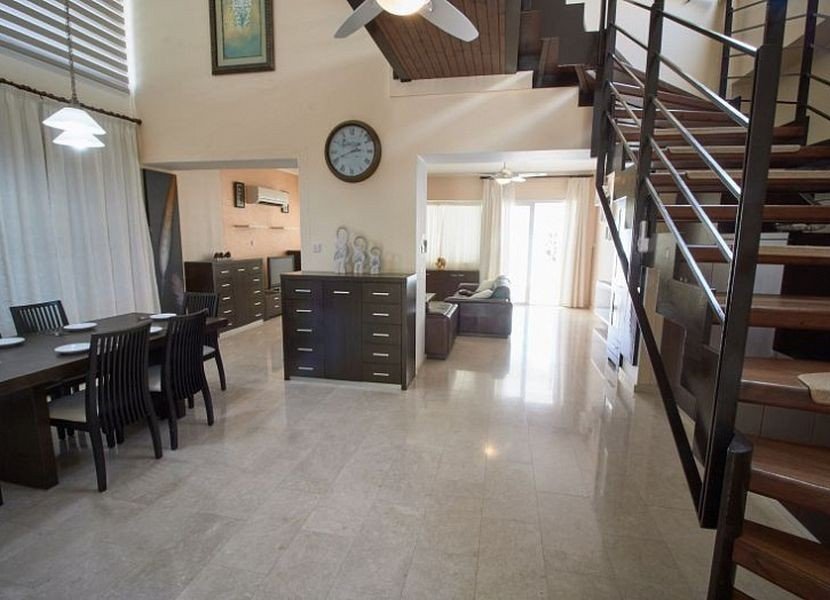 Villa mit Meerblick, 150 m vom Meer entfernt