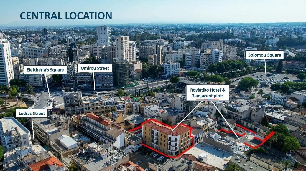 Отель и 3 участка в центре Никосии