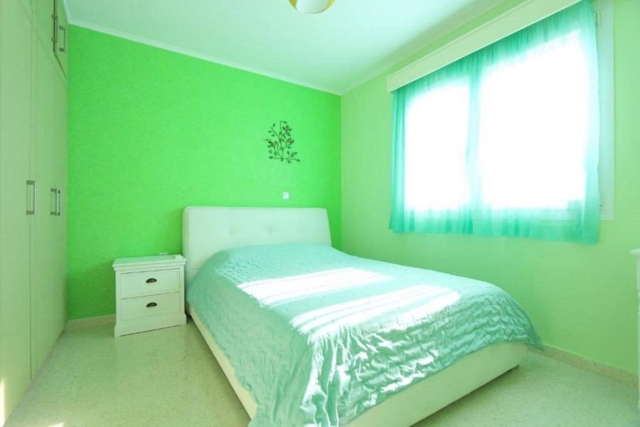 Seaview Townhouse by beach in Paphos