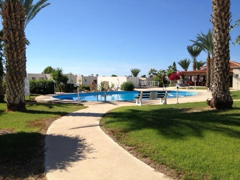 Seaview Townhouse by beach in Paphos