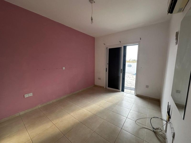 Villa with swimming pool in Paphos