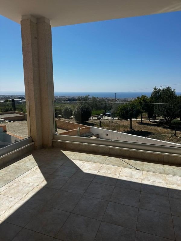 Villa with swimming pool in Paphos