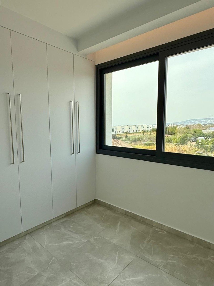 Townhouse with roof terrace in Paphos