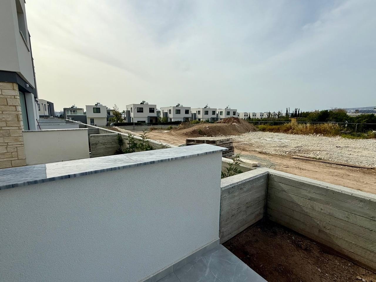Townhouse with roof terrace in Paphos