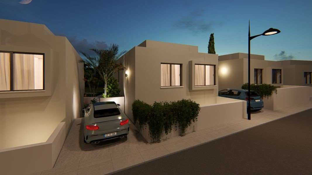 Detached house in complex with pool in Paphos