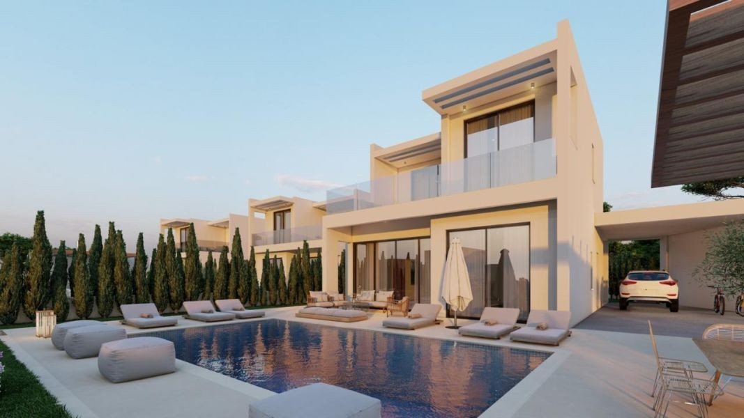 Villa close to TLC school in Paphos