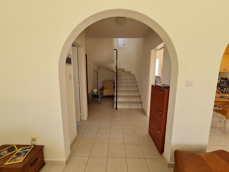 Villa mit Meer- & Bergblick in Paphos