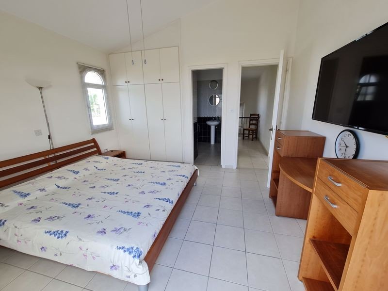 Villa mit Meer- & Bergblick in Paphos