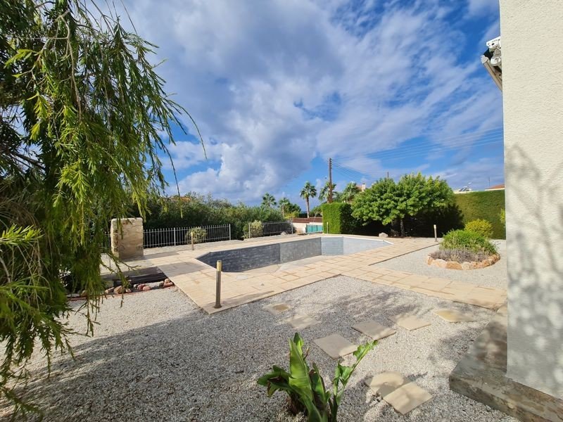 Villa mit Meer- & Bergblick in Paphos