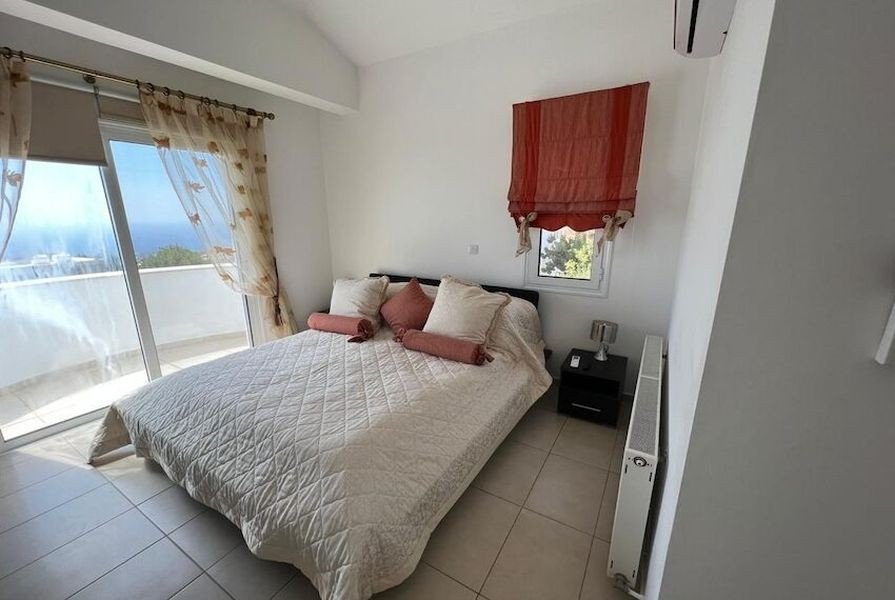 Villa with Panoramic Views in Paphos