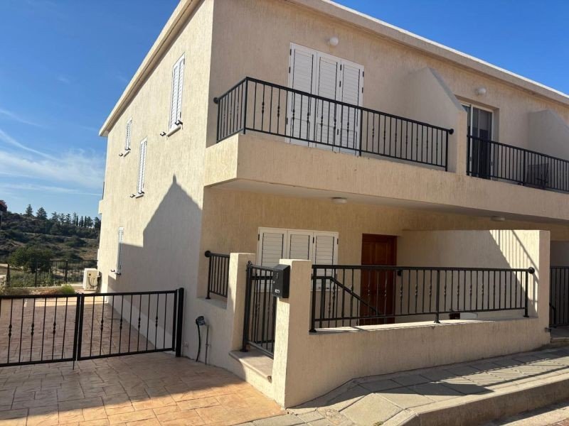 Reihenhaus mit Meerblick in Paphos