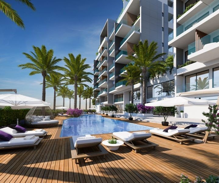 Seaview penthouse by beach