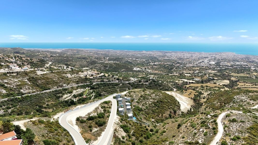 Seaview villa in peaceful location in Paphos