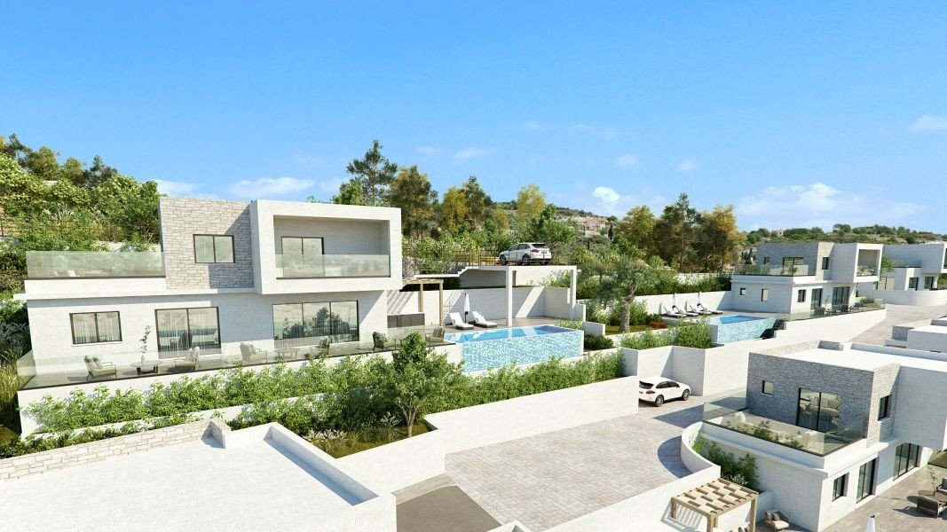 Seaview villa in peaceful location in Paphos