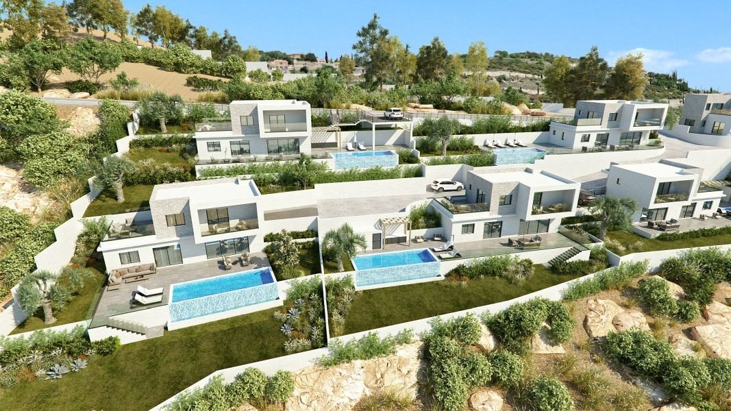 Seaview villa in peaceful location in Paphos