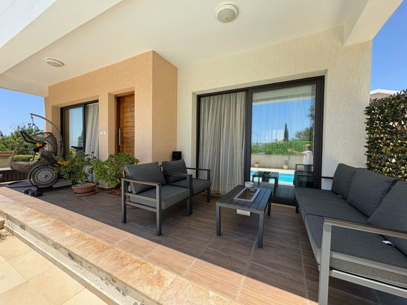 Villa with sea view in Paphos