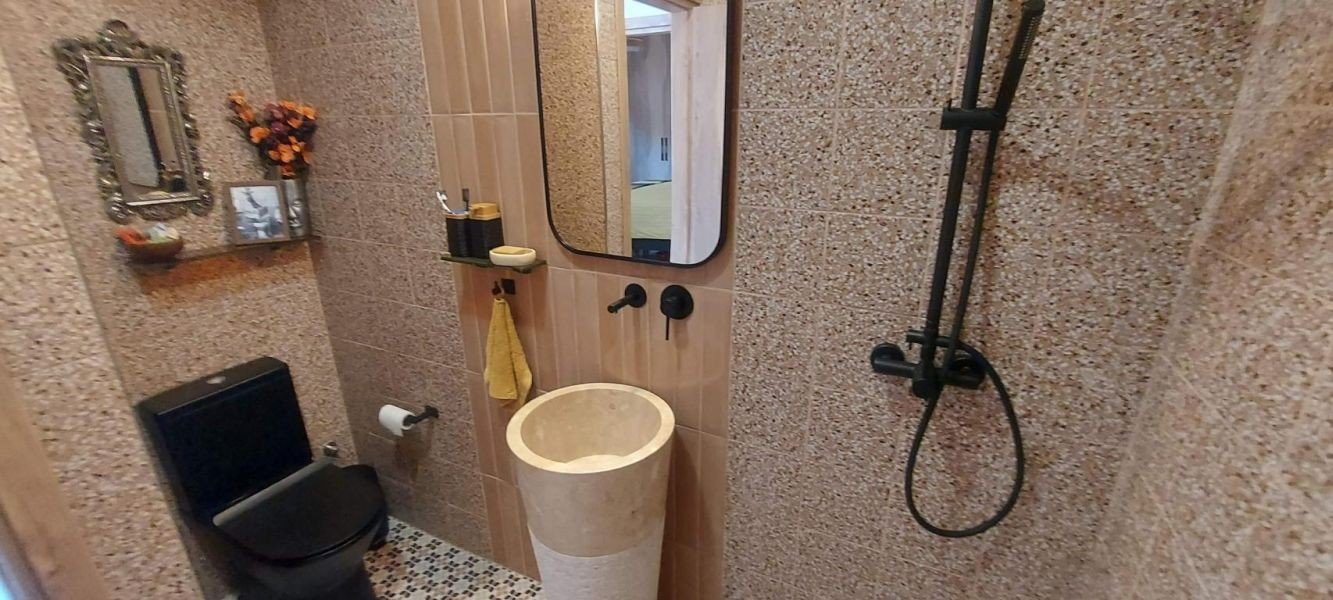 Квартира на первом этаже в пригороде Пафоса