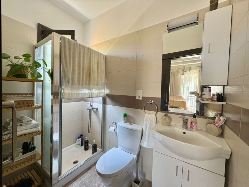 Villa mit Dachterrasse und Meerblick in Paphos