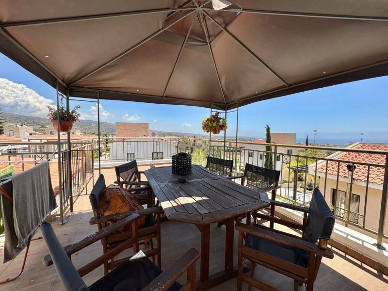Villa mit Dachterrasse und Meerblick in Paphos